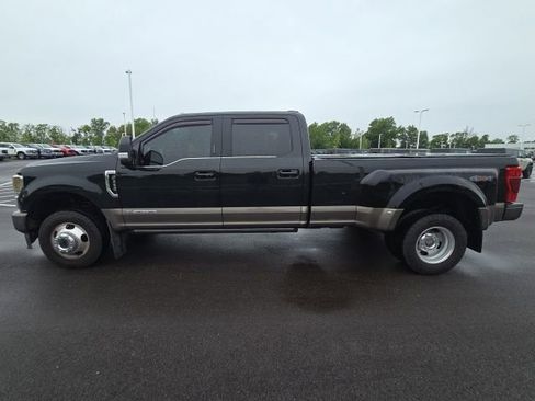 Used 2021 Ford F350 King Ranch w/ King Ranch Ultimate Package AWD/4WD image 13