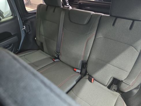 New 2026 Jeep Wrangler Unlimited Rubicon AWD/4WD image 14