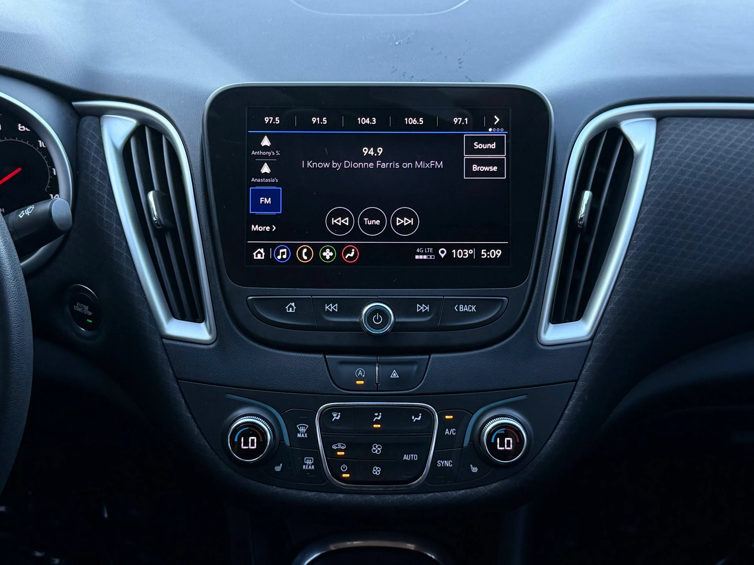 Used 2022 Chevrolet Malibu LT FWD image 20
