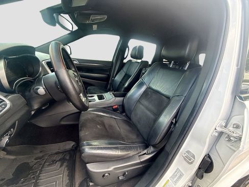 Used 2018 Jeep Grand Cherokee Altitude image 23