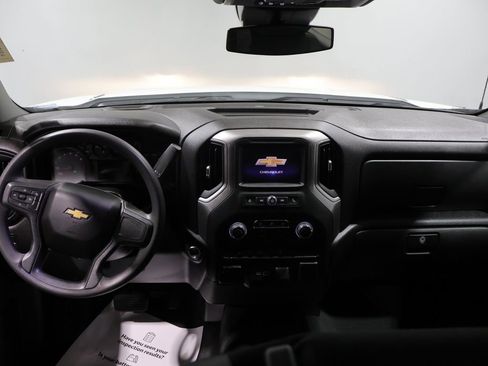 Used 2024 Chevrolet Silverado 1500 Custom AWD/4WD image 16