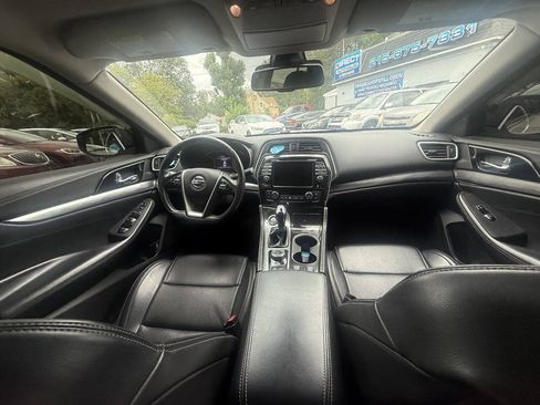 Used 2020 Nissan Maxima 3.5 SV w/ Floor Mat Group FWD image 14