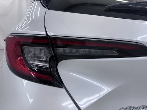 Used 2023 Toyota Corolla SE FWD image 8