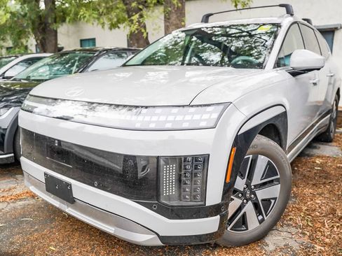 New 2026 Hyundai Ioniq 9 SEL image 13