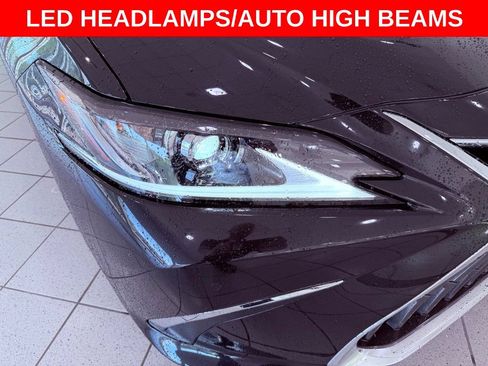 Used 2025 Lexus ES 350 w/ Premium Package FWD image 10
