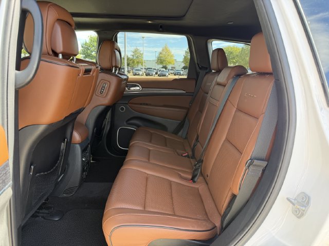 Used 2018 Jeep Grand Cherokee Summit w/ Trailer Tow Group IV RWD image 28