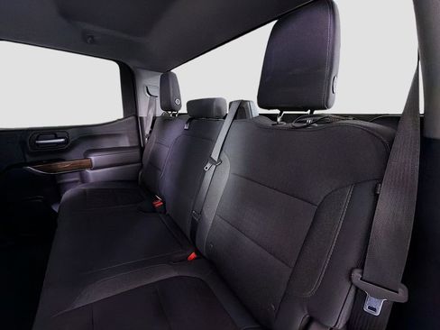 Used 2019 GMC Sierra 1500 SLE image 23