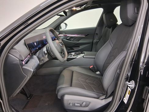 New 2026 BMW 530i w/ Premium Package image 3