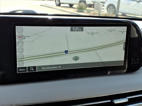 Used 2024 Hyundai Palisade Calligraphy image 17