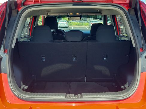 Used 2022 Kia Soul LX w/ Technology Package FWD image 7