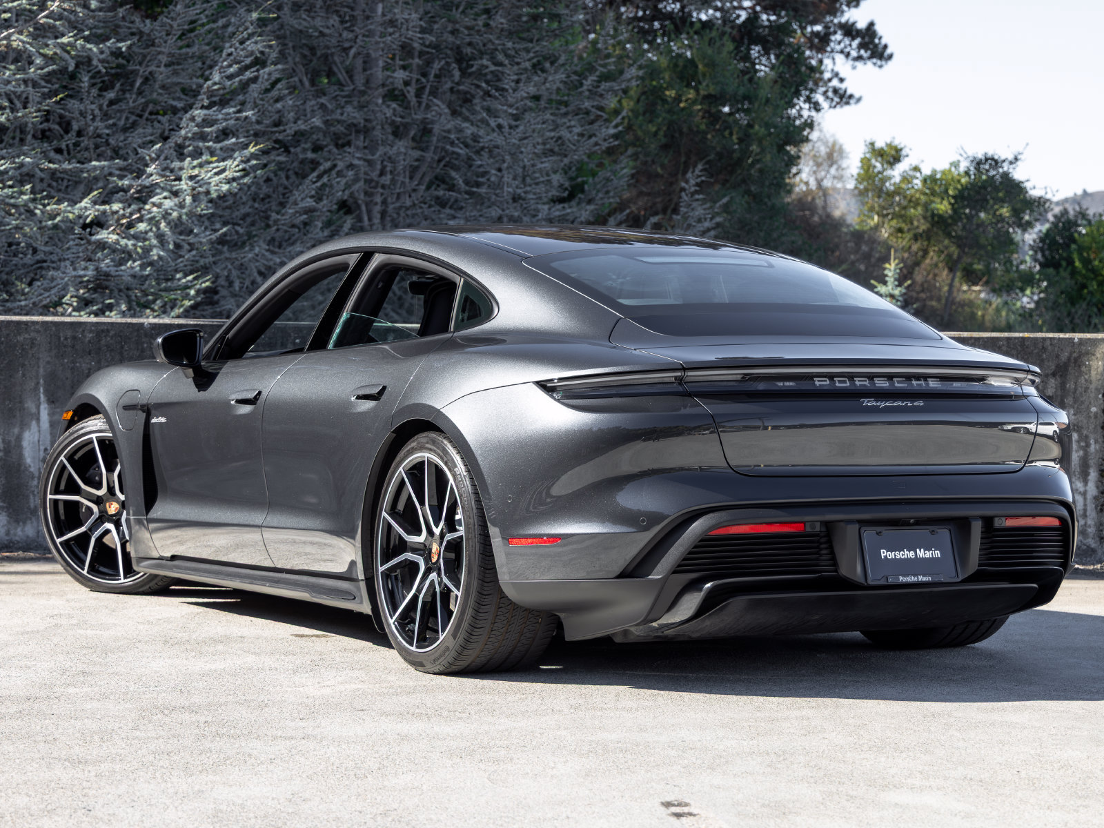 Certified 2026 Porsche Taycan AWD/4WD image 3