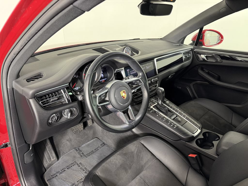 Used 2021 Porsche Macan S AWD/4WD image 18