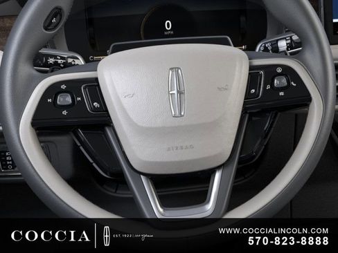 New 2026 Lincoln Corsair Grand Touring AWD/4WD image 12