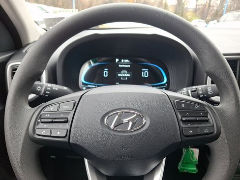 New 2026 Hyundai Venue SE image 15