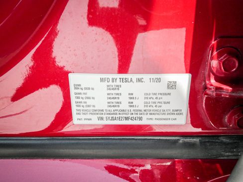 Used 2021 Tesla Model S Long Range Plus AWD/4WD image 36