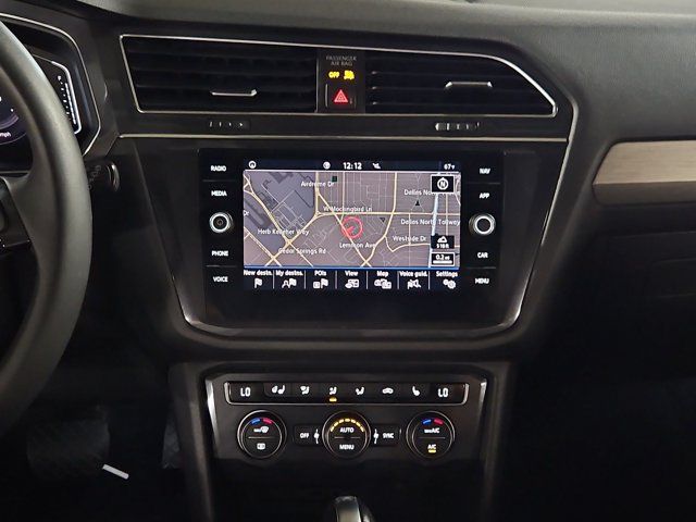 Used 2020 Volkswagen Tiguan SEL w/ Tiguan Three-Row MDO Package FWD image 15