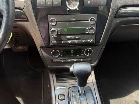 Used 2009 Ford Fusion SEL FWD image 28