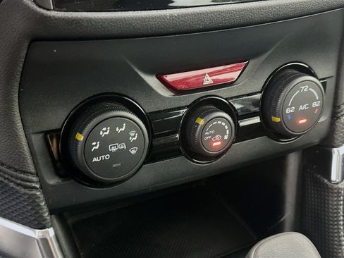 Used 2024 Subaru Forester Premium AWD/4WD image 22