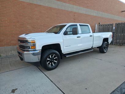 Used 2018 Chevrolet Silverado 2500 W/T w/ Snow Plow Prep Package