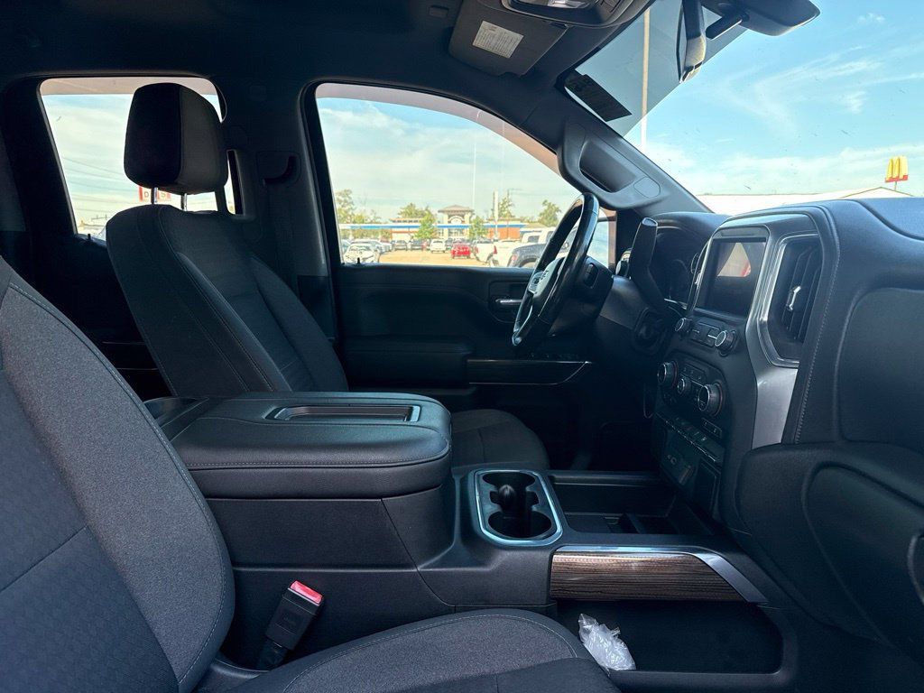 Used 2019 Chevrolet Silverado 1500 RST w/ All-Star Edition AWD/4WD image 21