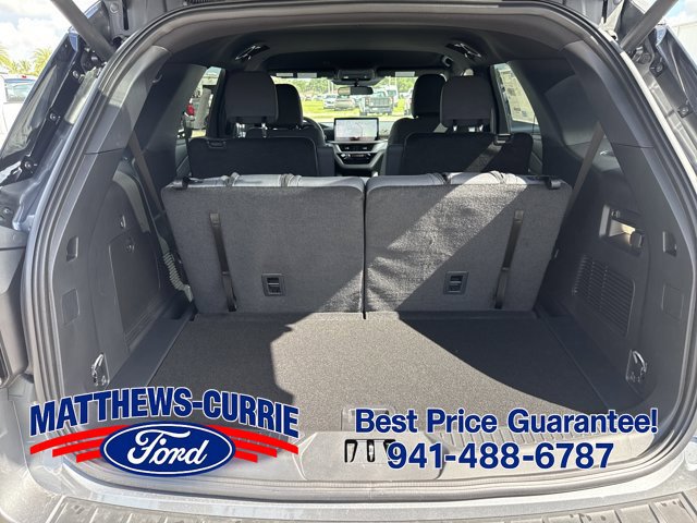New 2027 Ford Explorer Active RWD image 14