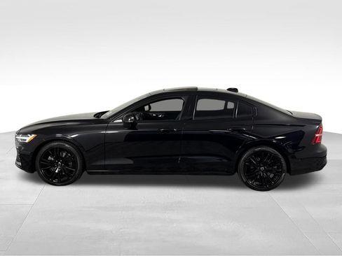 Used 2023 Volvo S60 B5 Plus w/ Climate Package AWD/4WD image 10