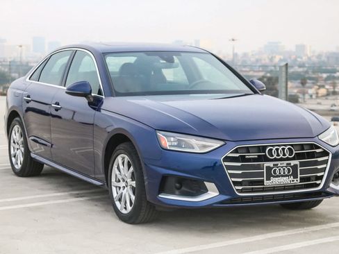 Used 2022 Audi A4 2.0T Premium w/ Convenience Package image 3