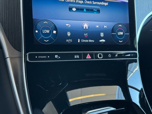 Certified 2025 Mercedes-Benz GLC 300 image 29