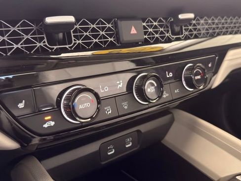 Used 2026 Honda Accord EX-L image 29