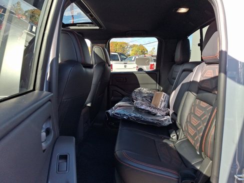 New 2026 Nissan Frontier PRO-4X w/ Pro Premium Package image 6