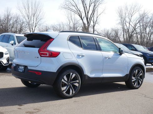 New 2026 Volvo XC40 B5 Ultra w/ Climate Package image 3