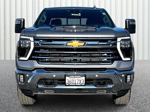 Used 2024 Chevrolet Silverado 2500 LTZ w/ LTZ Plus Package image 21