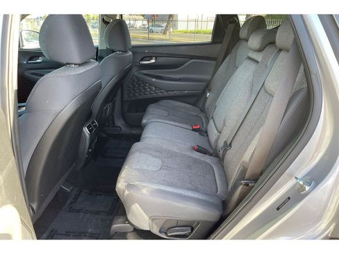 Used 2022 Hyundai Santa Fe SE image 15