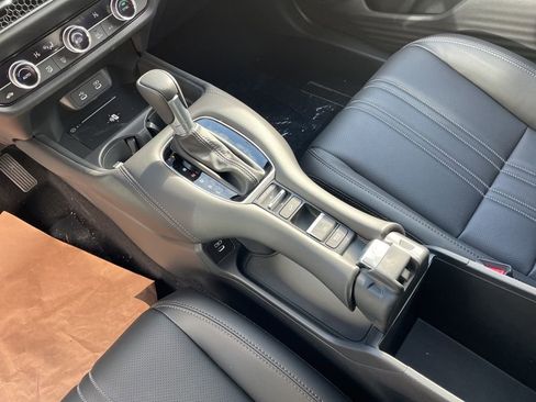 New 2026 Honda HR-V EX-L image 9