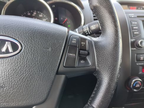 Used 2012 Kia Sorento EX image 24