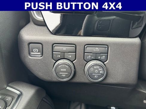Certified 2026 Chevrolet Silverado 2500 LT AWD/4WD image 16