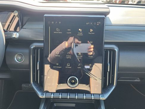 New 2026 GMC Acadia AT4 w/ Super Cruise Package image 29