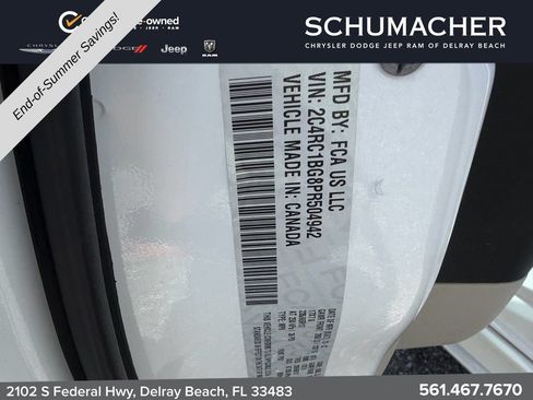 Used 2023 Chrysler Pacifica Touring-L FWD image 19