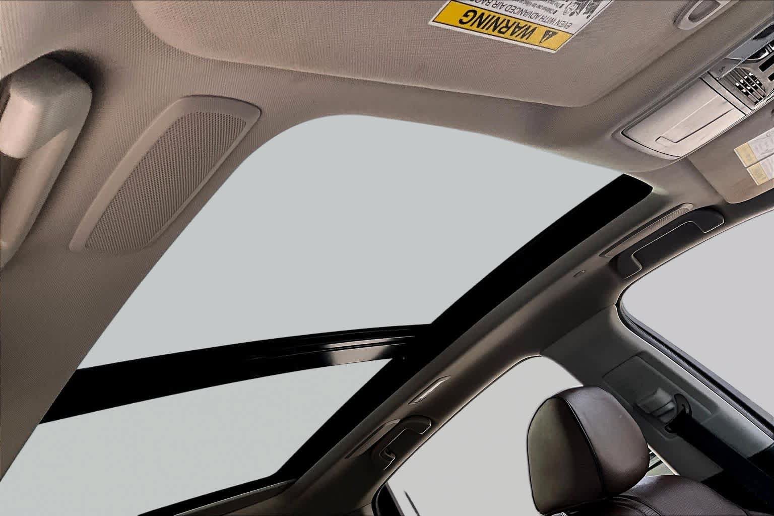 Used 2020 Acura RDX w/ Advance Package FWD image 13