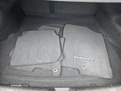 Used 2015 Hyundai Elantra SE w/ Option Group 02 image 33