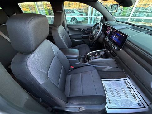 Used 2024 Chevrolet Colorado Trail Boss w/ Advanced Trailering Package image 18