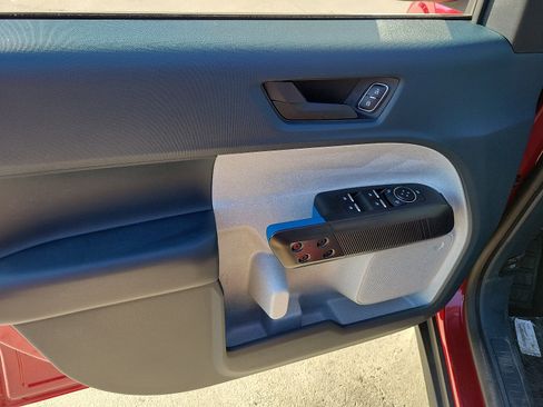 Used 2026 Ford Maverick XLT w/ 4K Tow Package AWD/4WD image 14