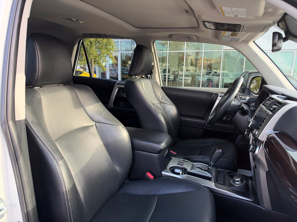 Used 2021 Toyota 4Runner Limited AWD/4WD image 15