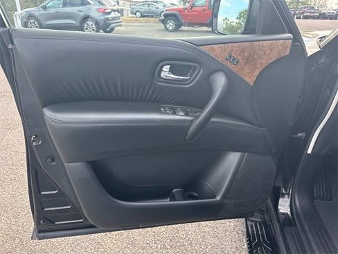 Certified 2022 Nissan Armada SL w/ Captain's Chairs Package image 29