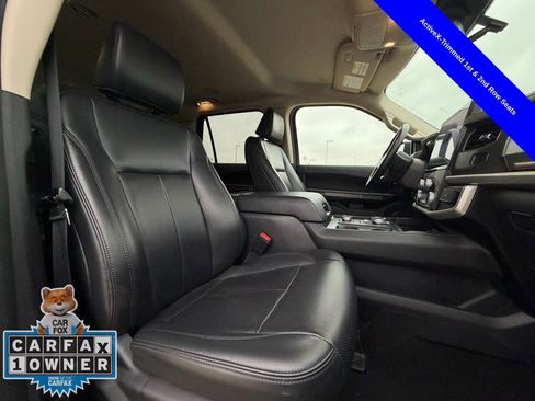 Used 2024 Ford Expedition XLT image 24