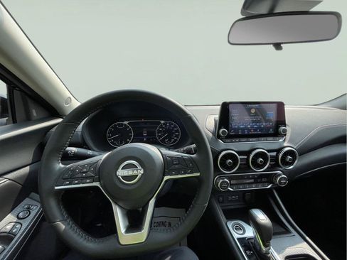 Used 2025 Nissan Sentra SV w/ All-Weather Package FWD image 25