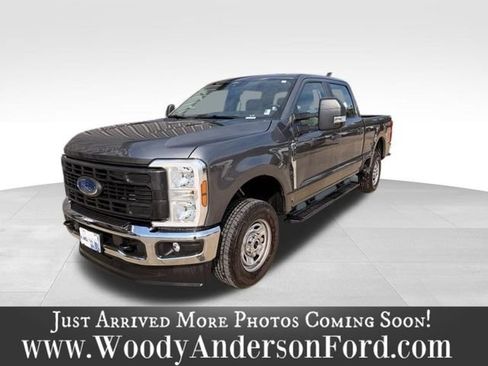 Used 2026 Ford F250 XL w/ XL Chrome Package AWD/4WD image 1