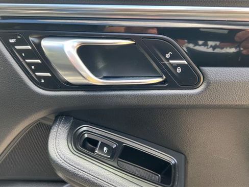 Used 2016 Porsche Macan S AWD/4WD image 73