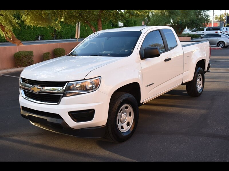 Used 2020 Chevrolet Colorado W/T w/ WT Convenience Package RWD image 3