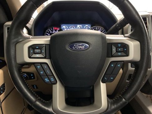 Used 2017 Ford F250 Lariat w/ Lariat Ultimate Package image 11